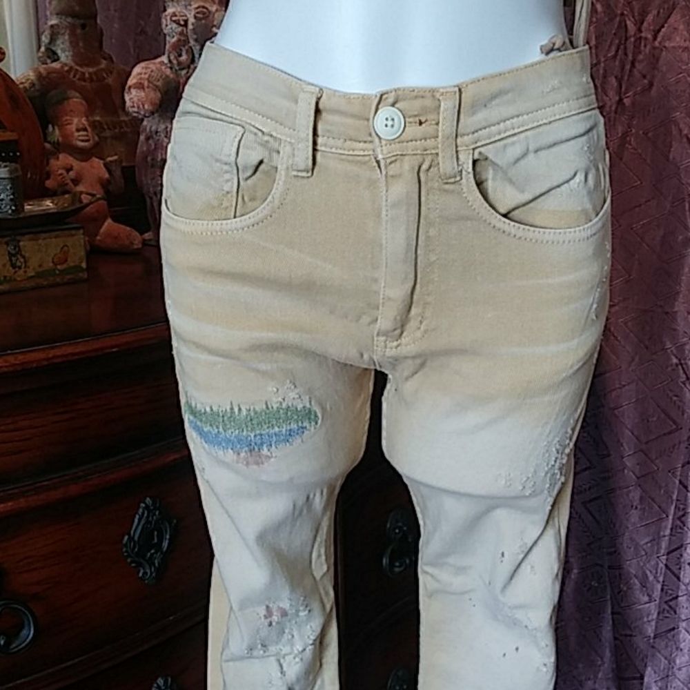 B G I JEAN 